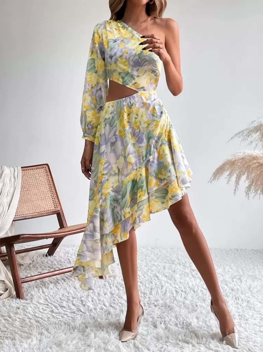 One-Shoulder Floral Asymmetric Dress in Yellow